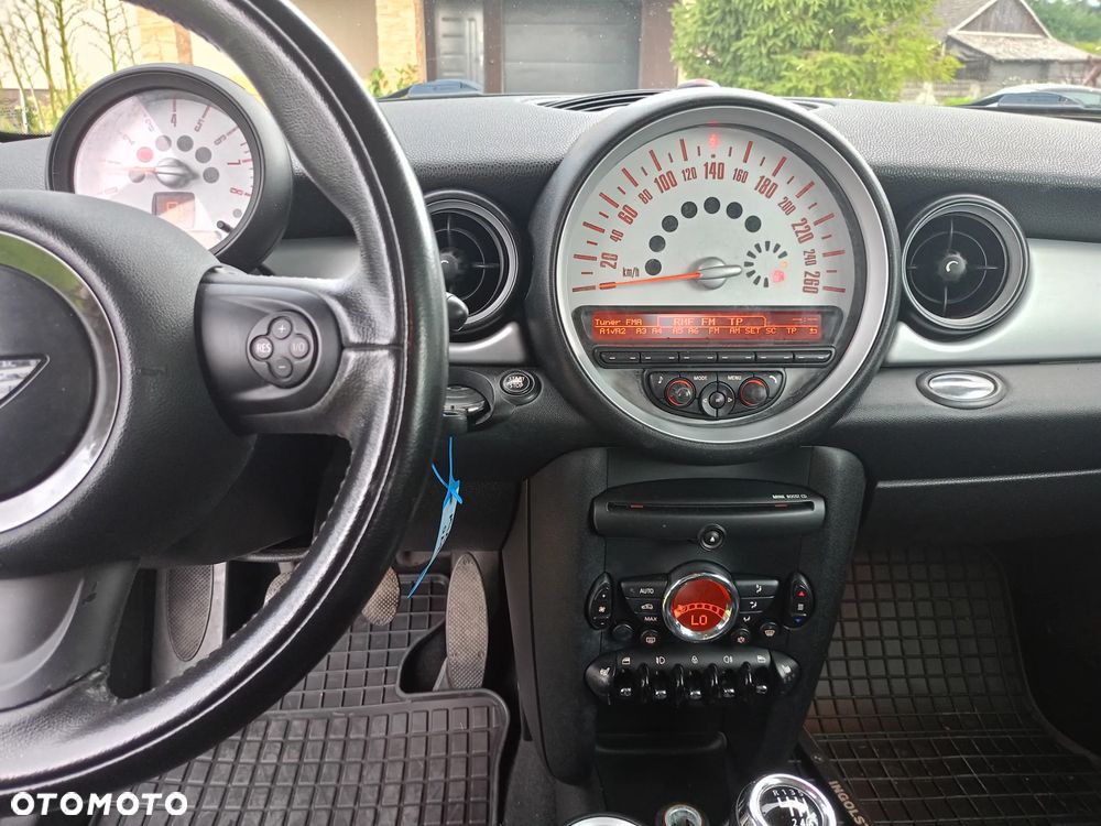 MINI Cooper 50 Camden - 13