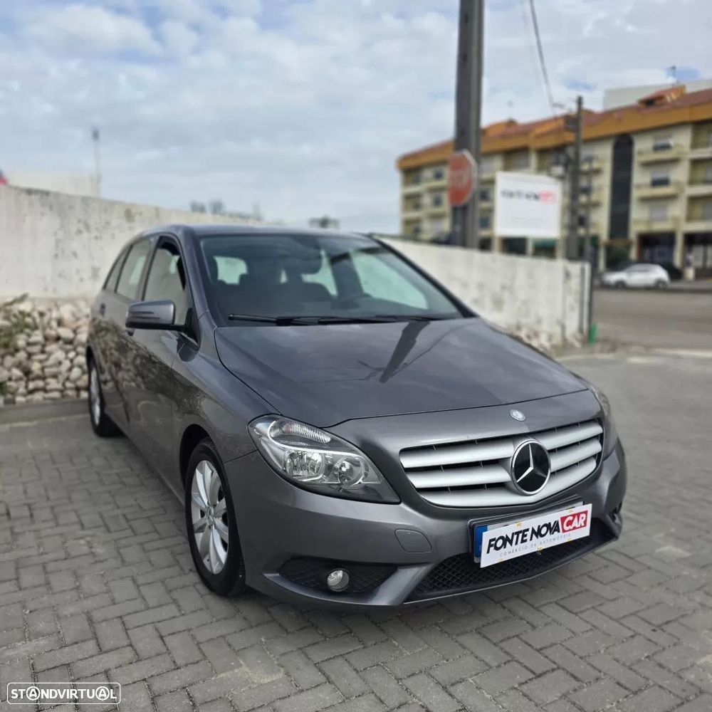 Mercedes-Benz A 200 CDI (BlueEFFICIENCY) Urban - 3