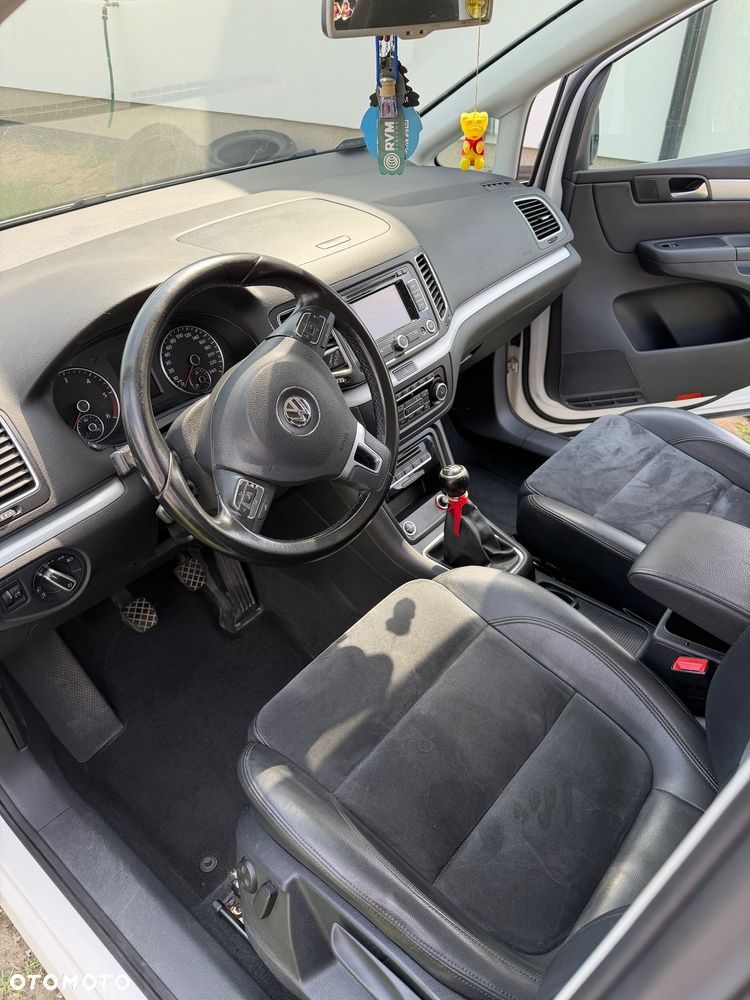Volkswagen Sharan 2.0 TDI Comfortline - 15