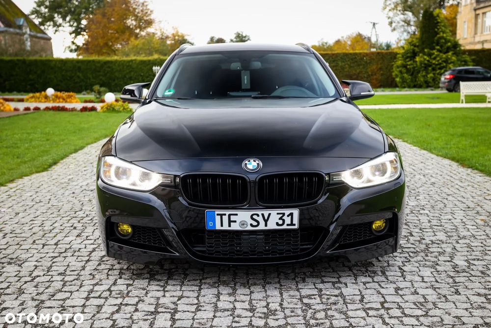 BMW Seria 3 320d Touring Sport-Aut Sport Line - 2