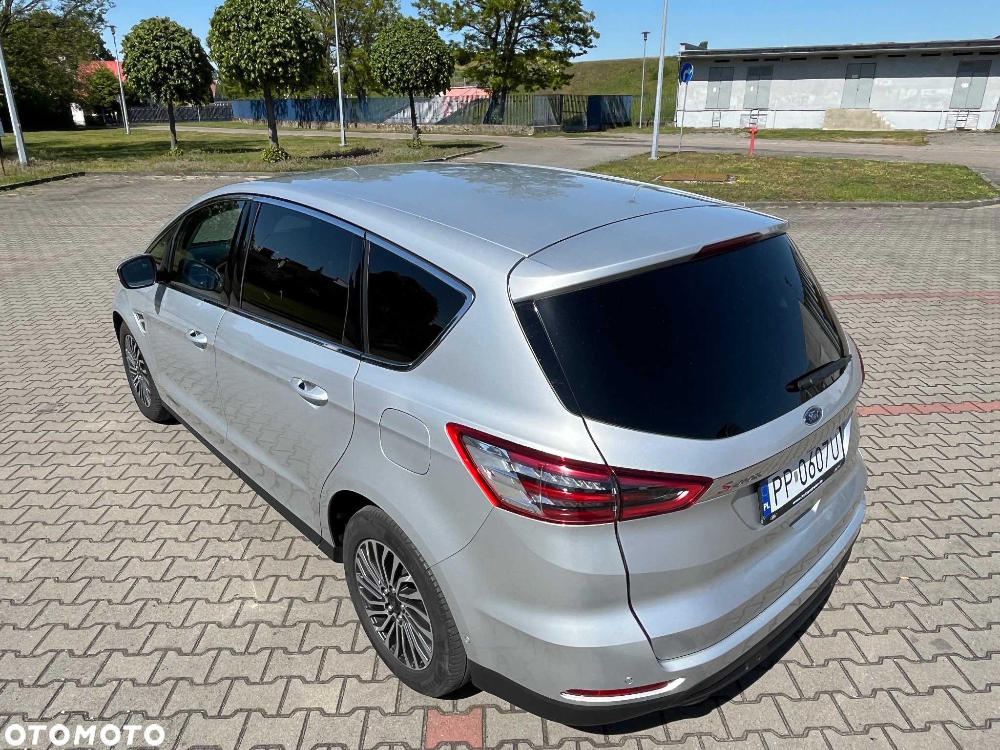 Ford S-Max 2.0 EcoBlue Titanium - 13