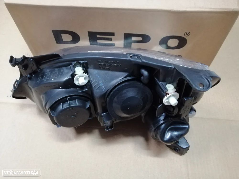 Faróis da frente Opel Corsa C anos 2000 até 2003 NOVOS - 2