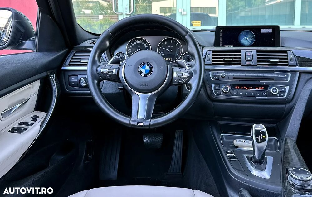 BMW Seria 3 320d Aut. - 11
