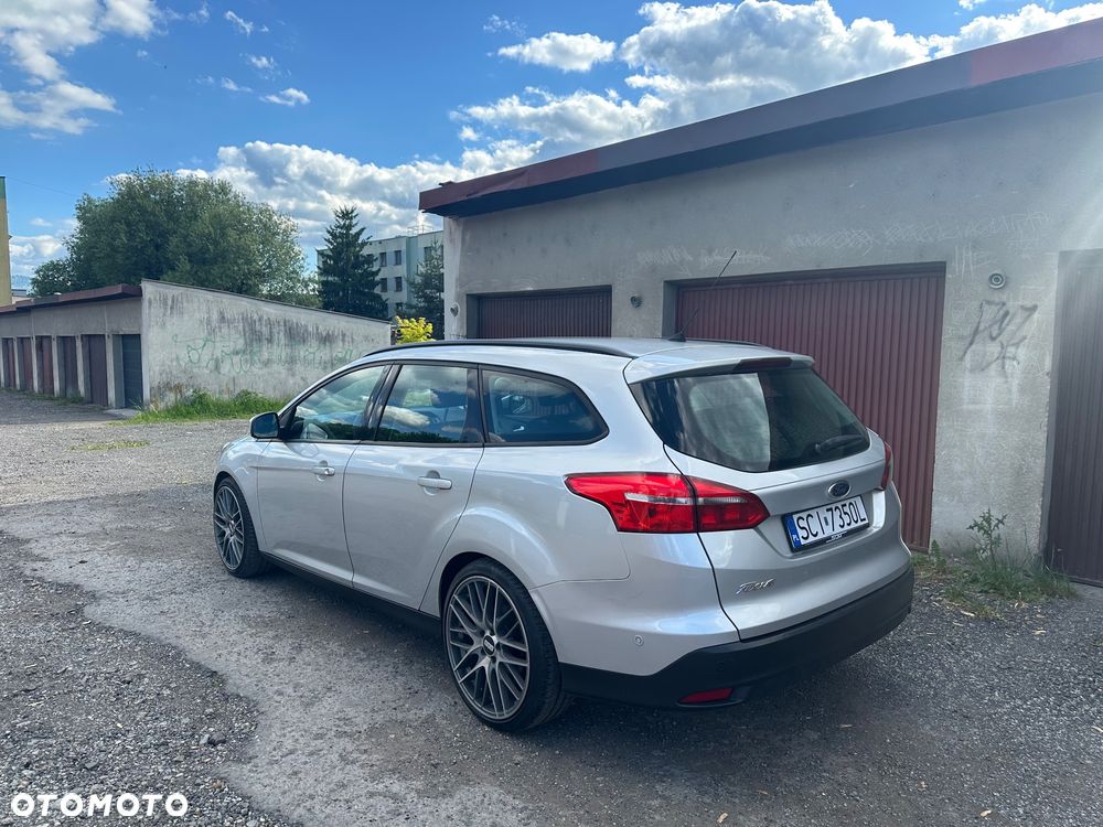 Ford Focus 1.5 TDCi Trend ECOnetic ASS - 3