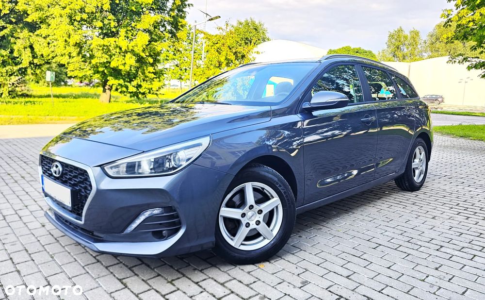 Hyundai i30 1.6 D Classic + - 1