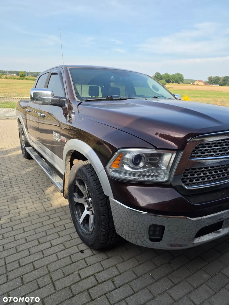 Dodge RAM 5.7 4x4 - 3