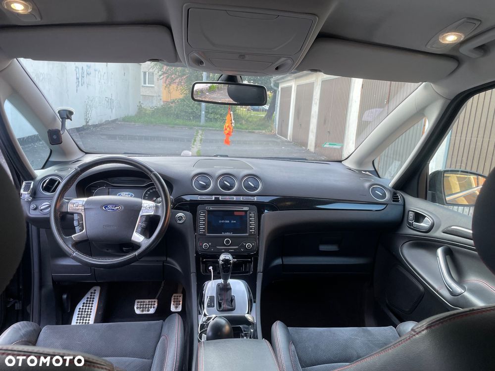 Ford S-Max 2.0 TDCi DPF Champions Edition - 13