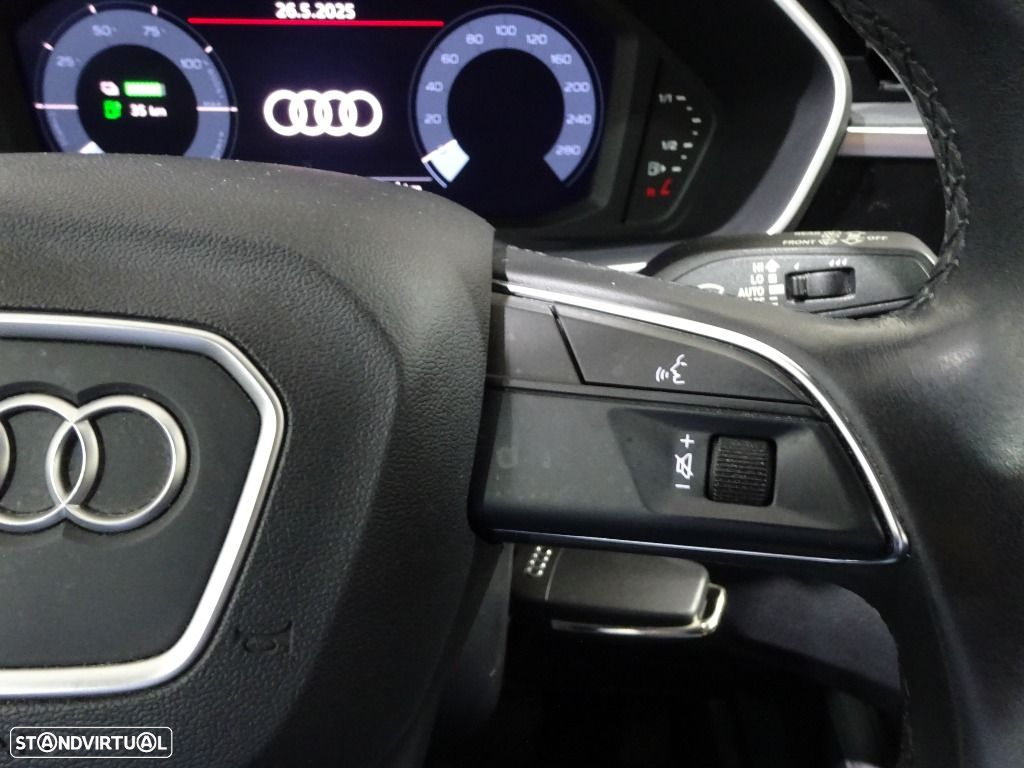 Audi Q3 45 TFSIe S tronic - 15