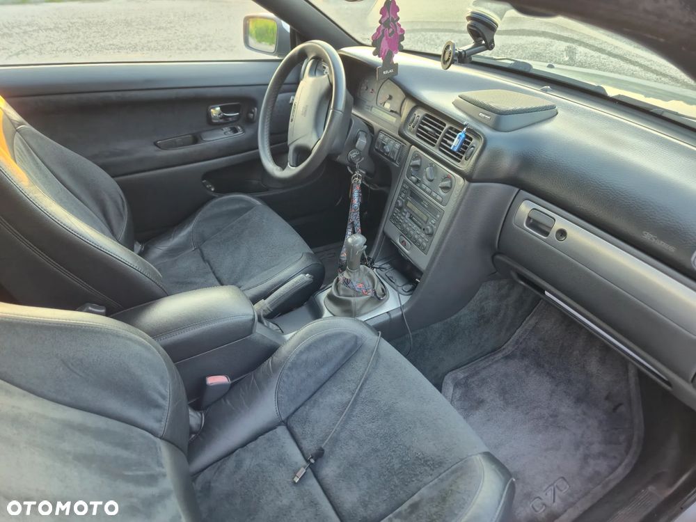 Volvo C70 2.4 Turbo - 13