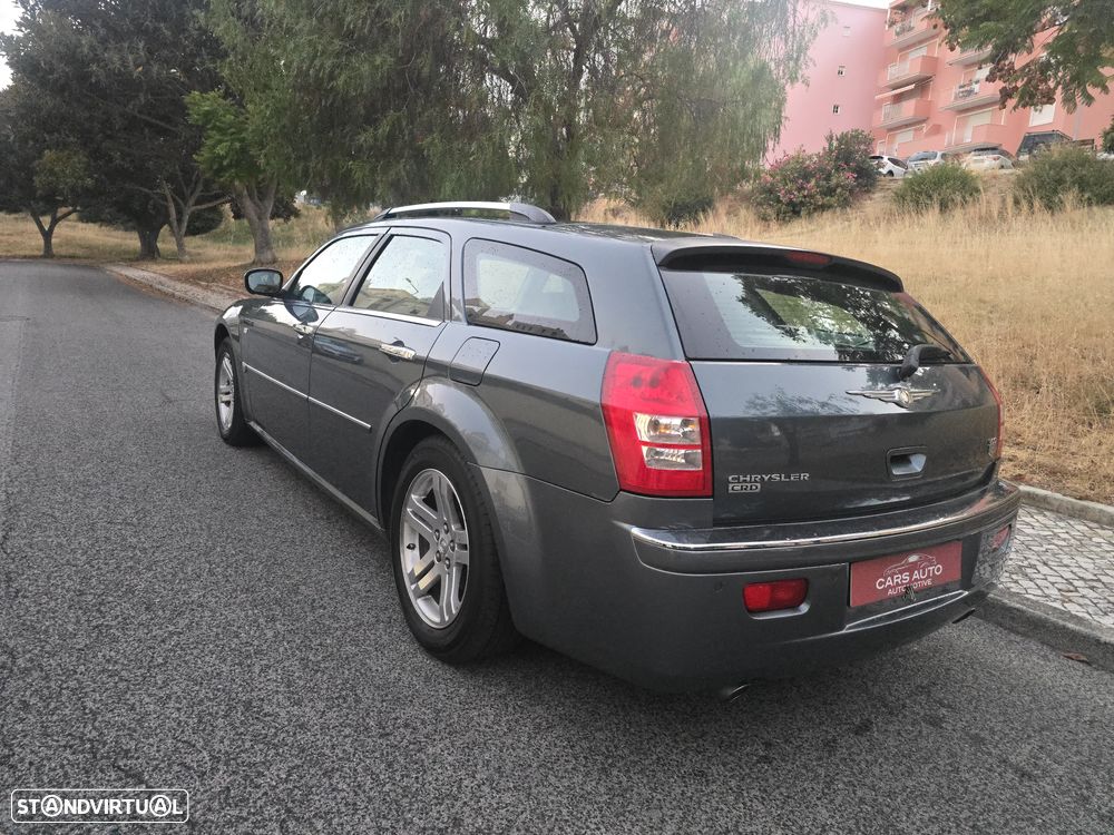 Chrysler 300 C Touring 3.0 CRD - 10