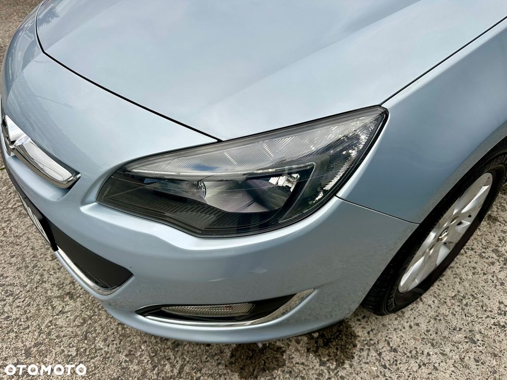 Opel Astra 1.6 ECOTEC DI Turbo ecoFLEX Start/Stop Exklusiv - 29