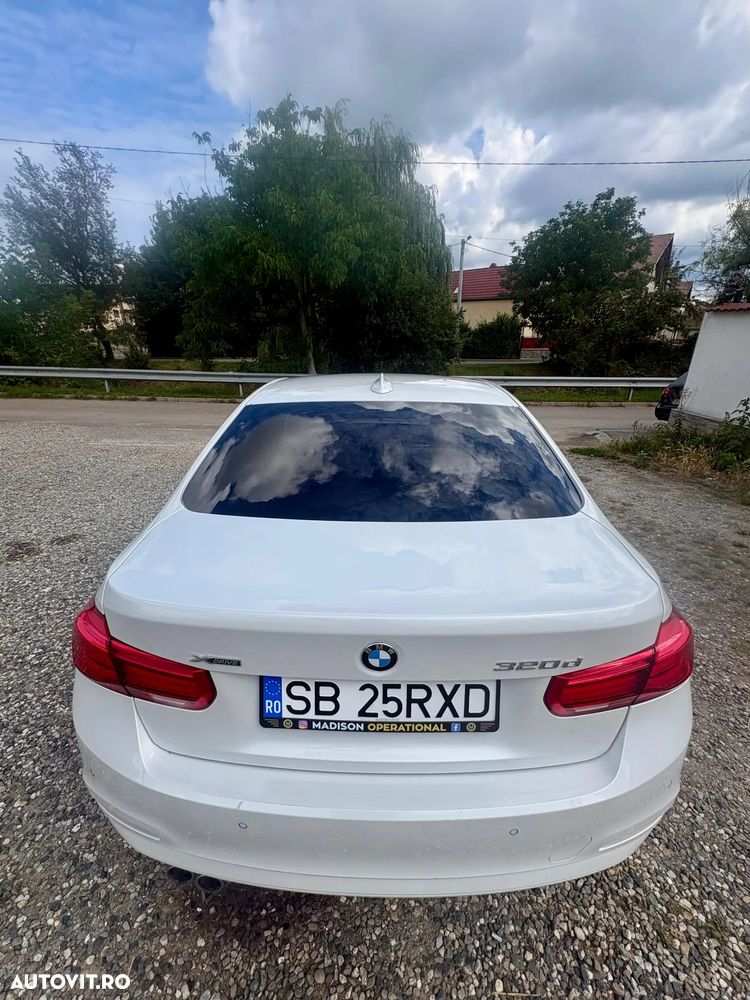 BMW Seria 3 320d xDrive AT - 8