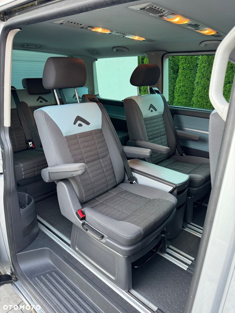 Volkswagen Multivan - 8