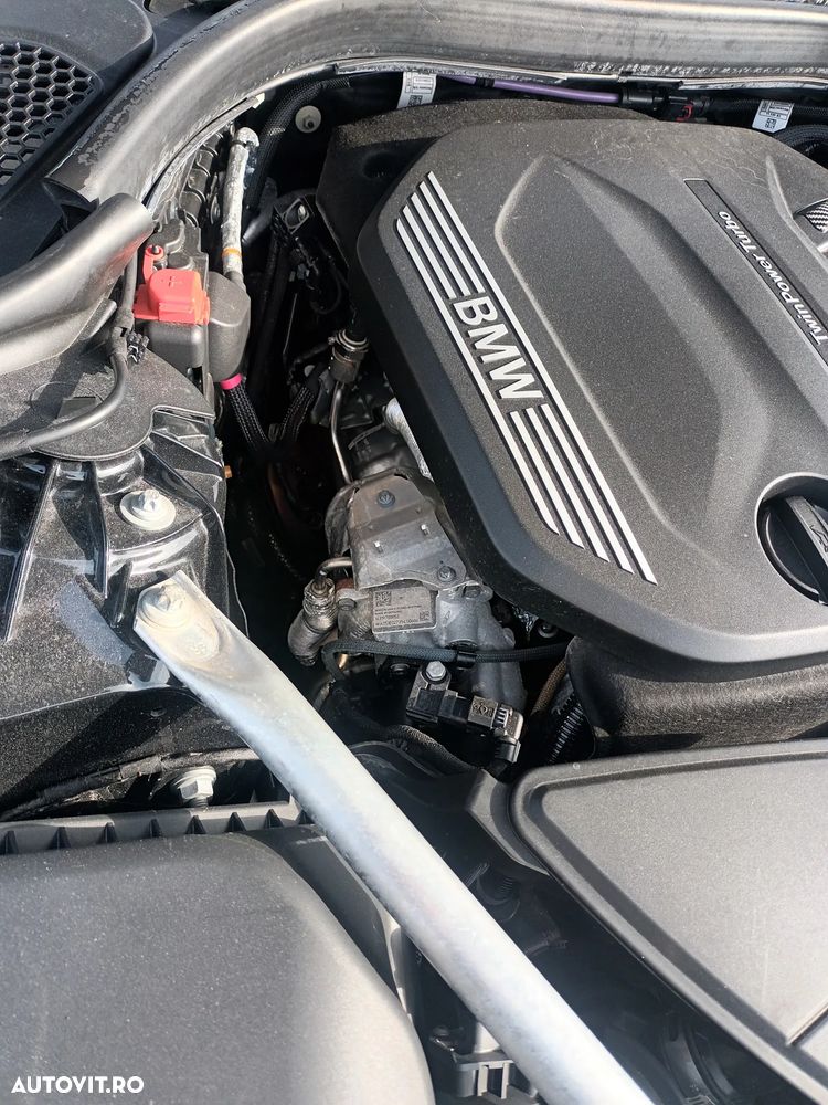 BMW Seria 5 520d xDrive AT - 17