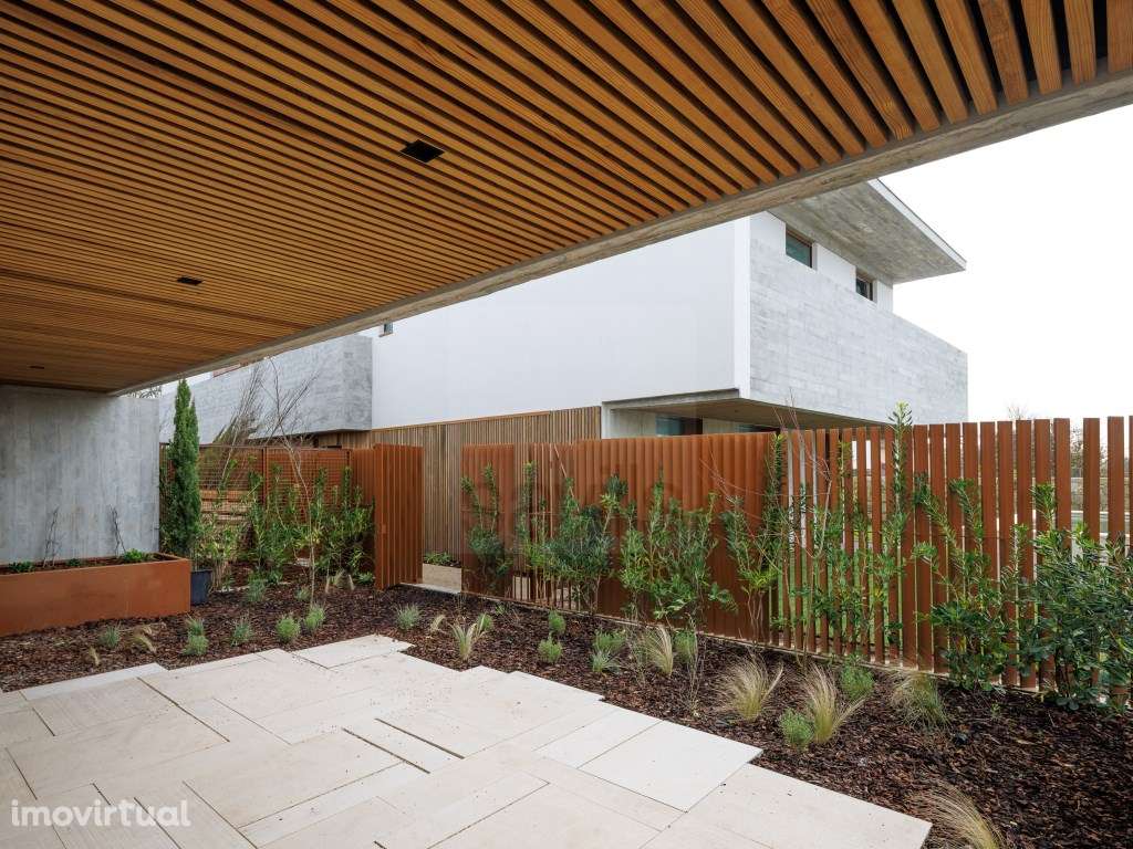 Moradia T3 em condomínio fechado, Porto - Grande imagem: 2/36