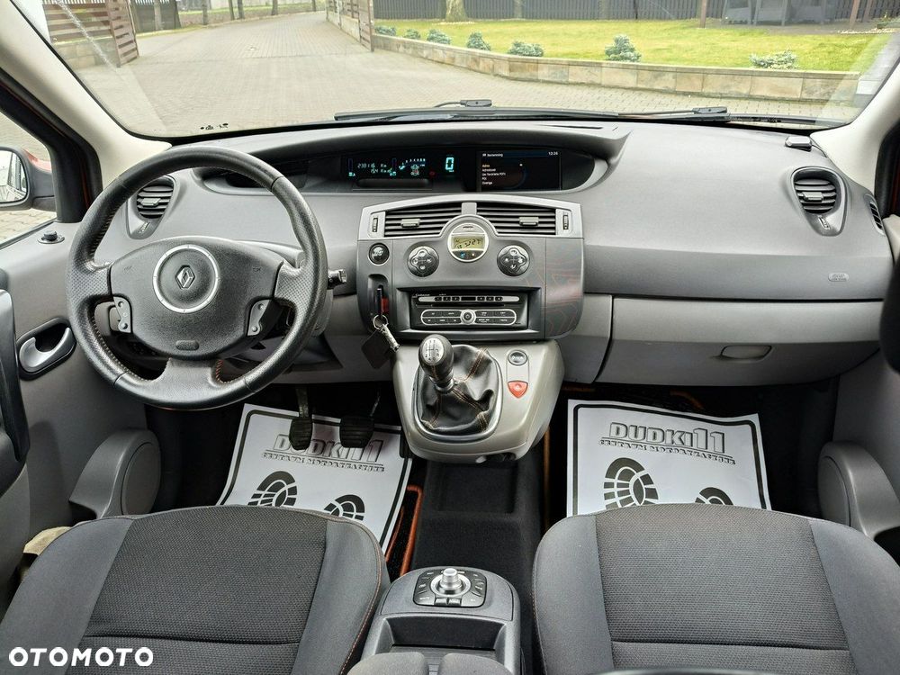 Renault Scenic Conquest - 18