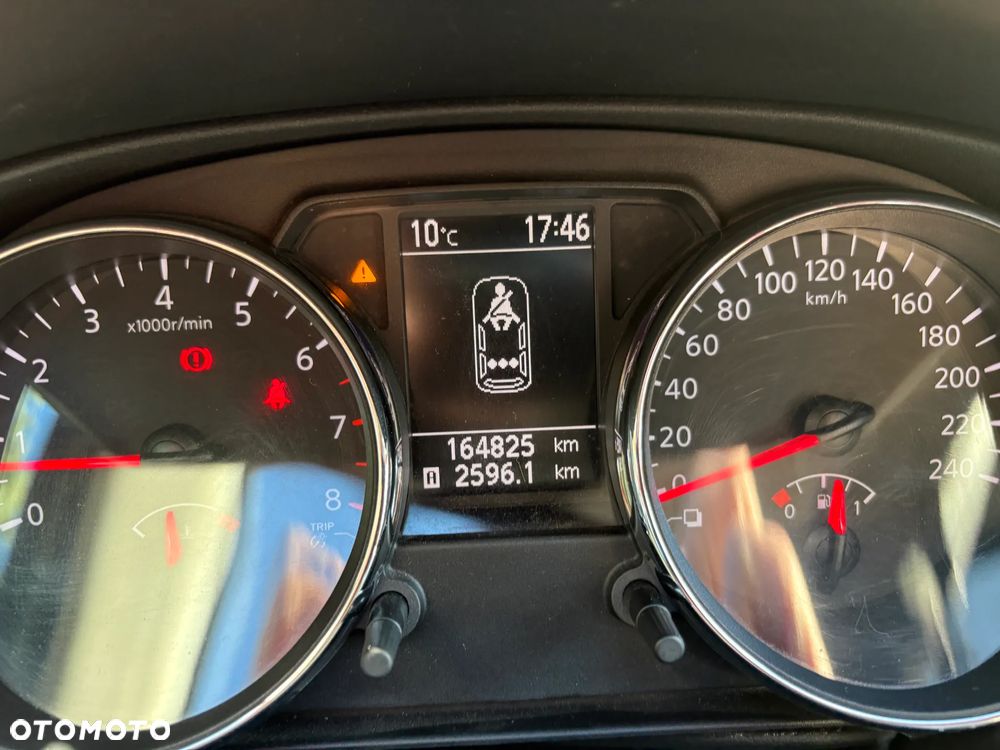 Nissan Qashqai 1.6 Acenta - 12