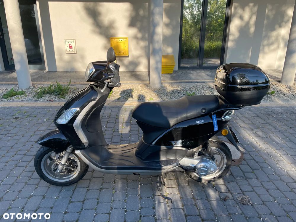 Piaggio FLY - 3
