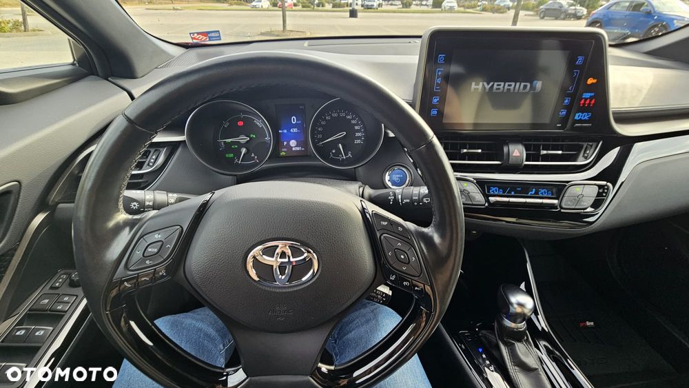 Toyota C-HR - 9