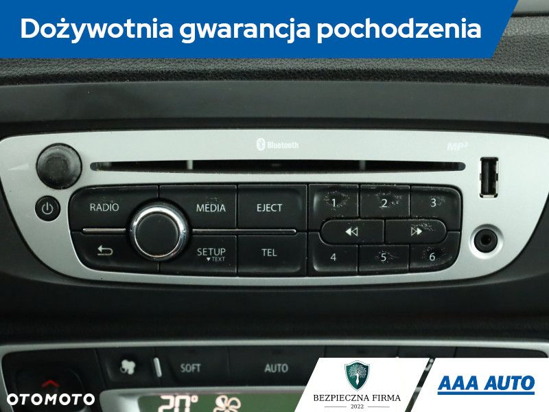 Renault Scenic - 11