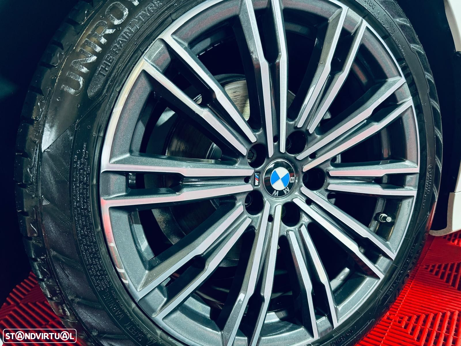 BMW 320 d Touring Pack M Auto - 38