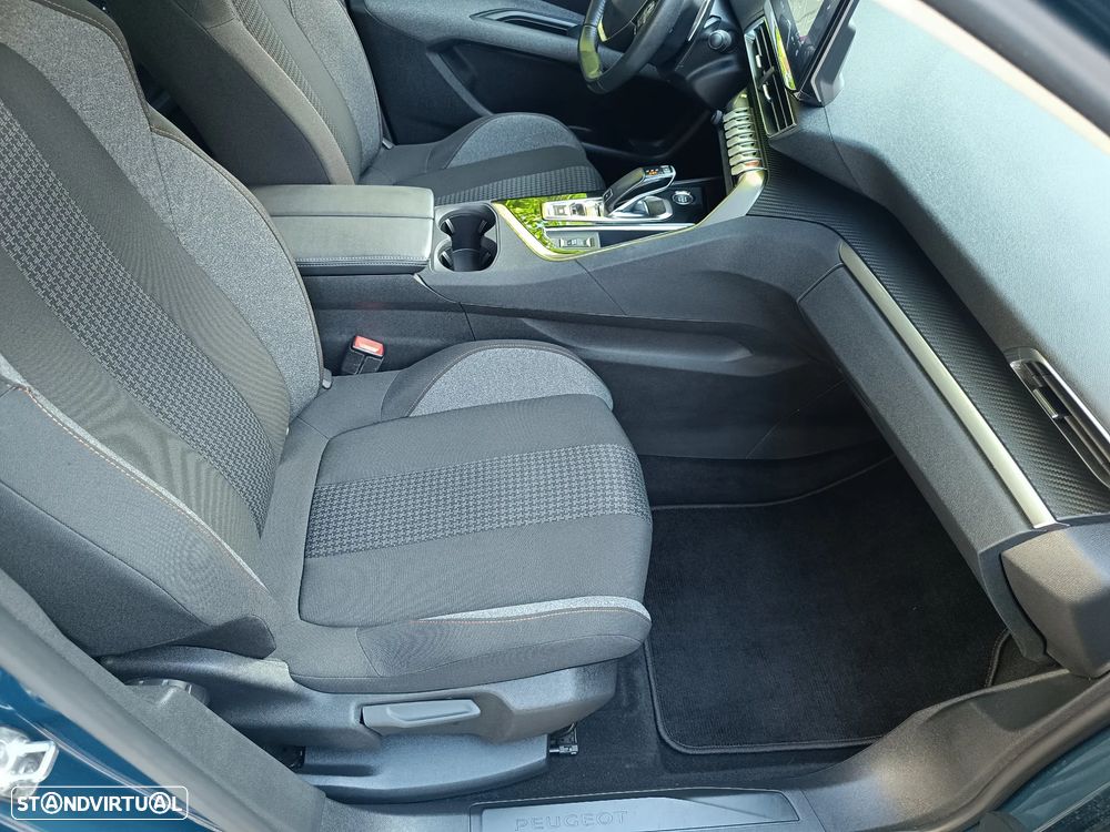 Peugeot 3008 PureTech 130 Stop & Start GPF EAT8 Active Pack - 27