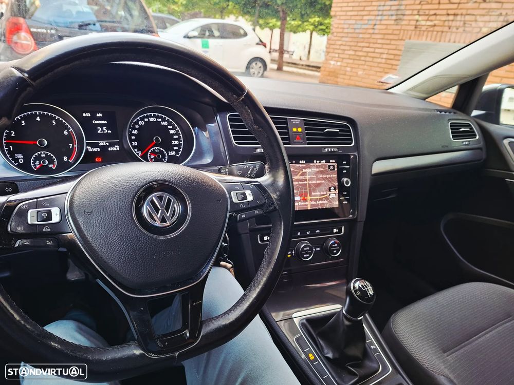 VW Golf 1.0 TSI Confortline - 7