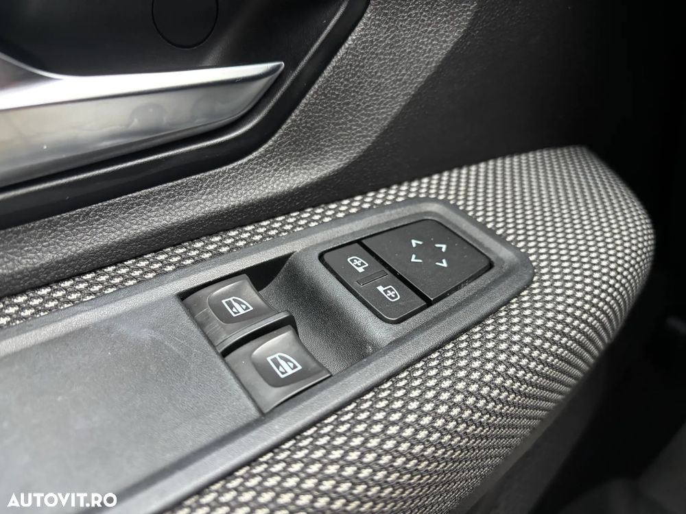 Dacia Logan TCe 90 MT6 Comfort - 18