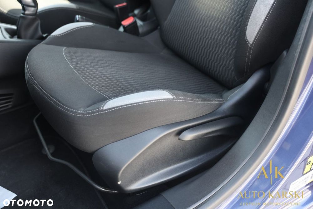 Peugeot 208 - 31