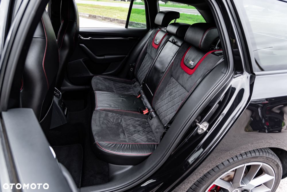 Skoda Octavia 2.0 TSI RS 230 DSG - 19
