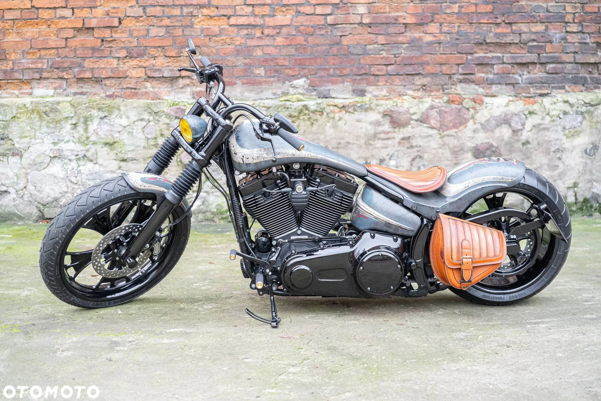 Harley-Davidson Softail Breakout - 5