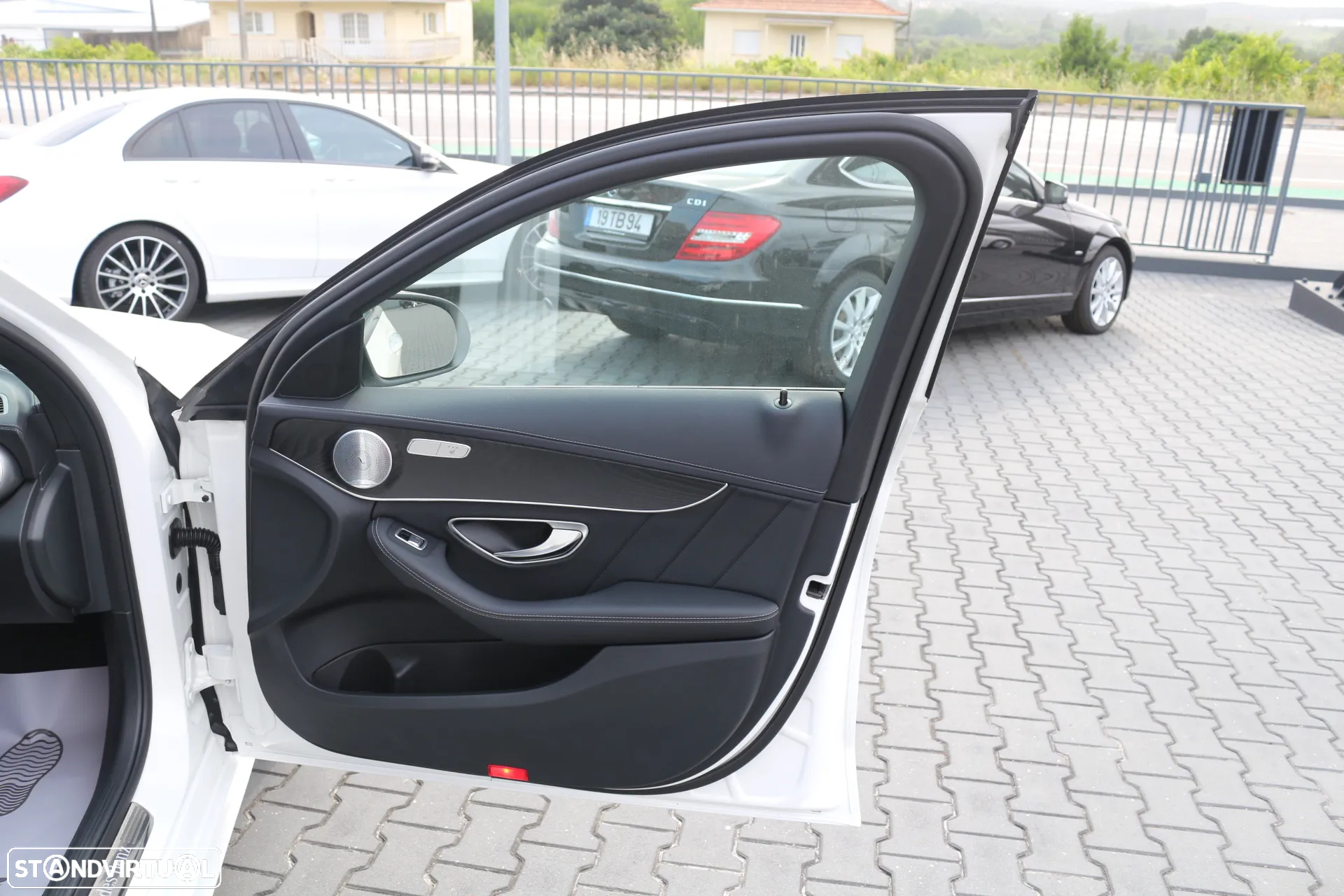 Mercedes-Benz C 300 de AMG Line - 38