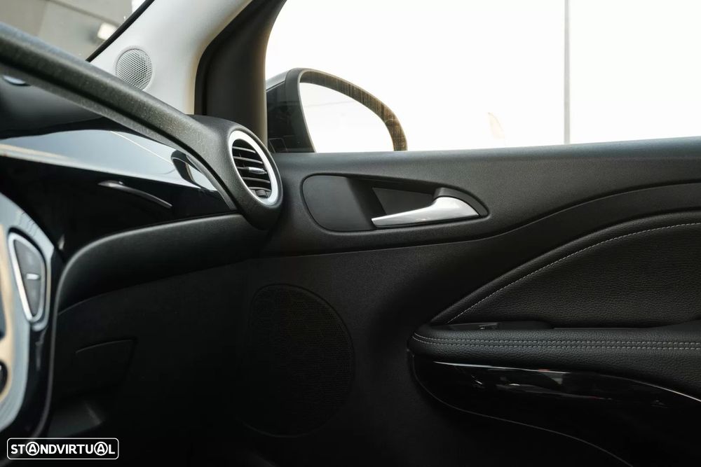 Opel Adam 1.2 Glam - 16