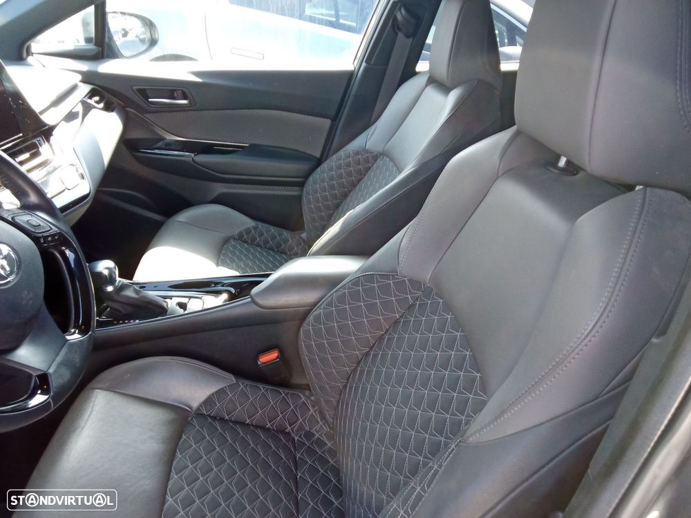 Toyota C-HR 1.8 Hybrid Exclusive - 11
