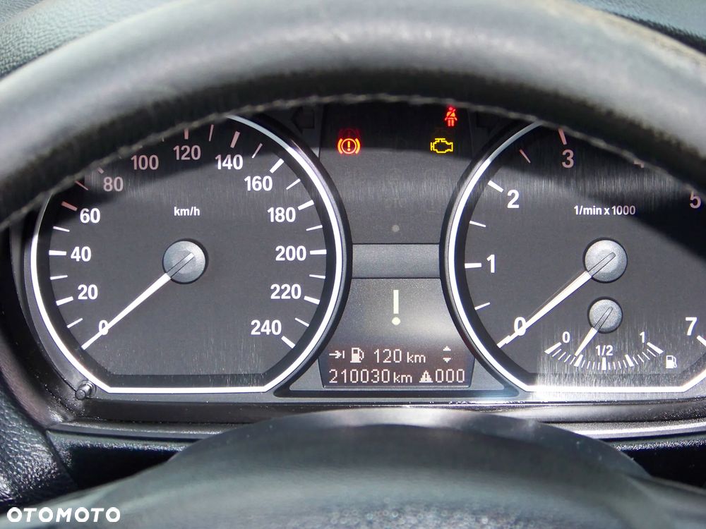 BMW Seria 1 118i - 19