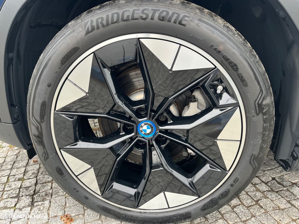 BMW iX3 Inspiring - 20