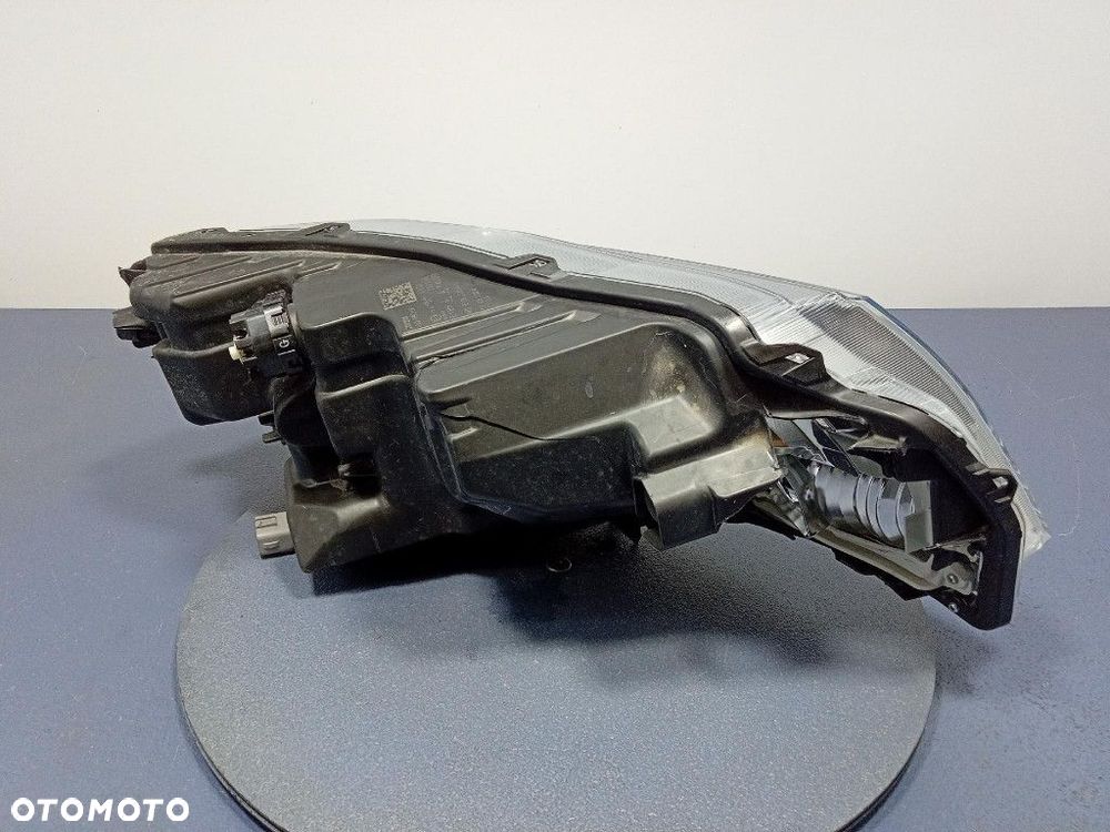 SUZUKI VITARA III LIFT 24- REFLEKTOR PRAWY PRZÓD LAMPA LED EU 100-7R016 - 4