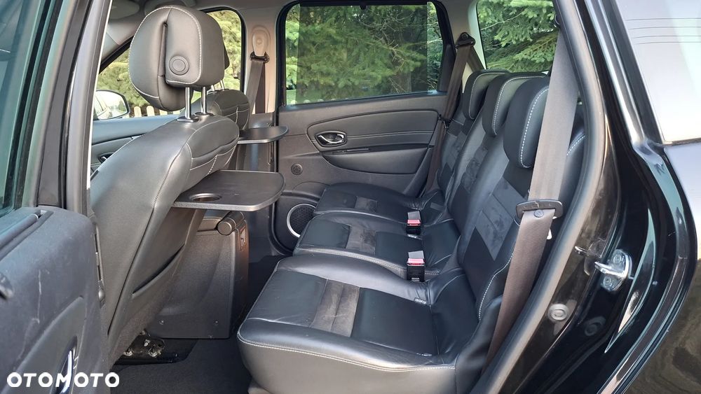 Renault Scenic 2.0 16V 140 CVT Bose Edition - 9