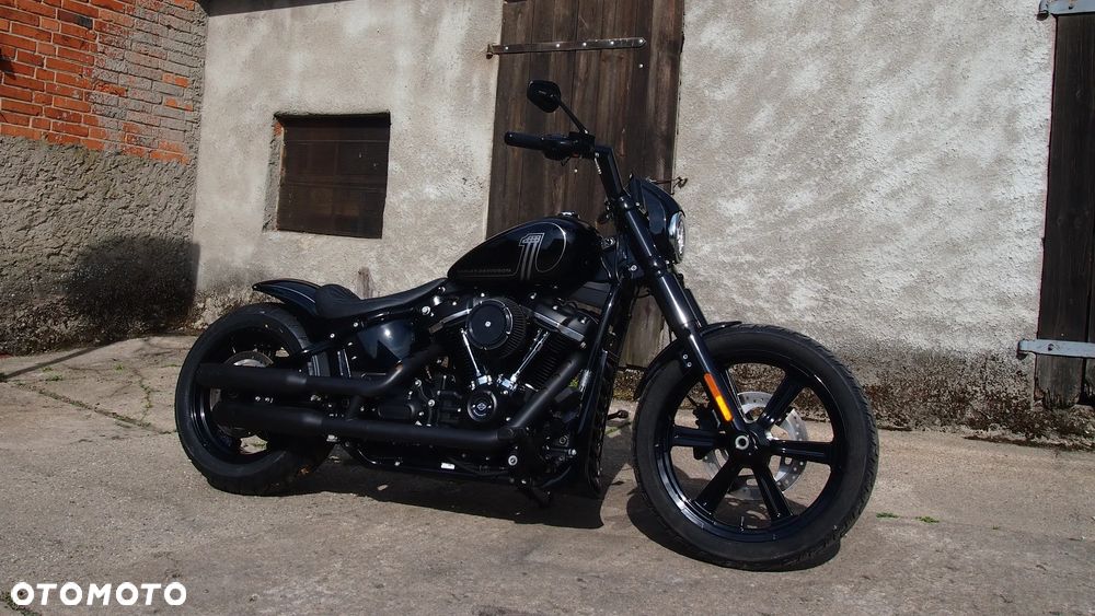 Harley-Davidson Softail Standard - 1