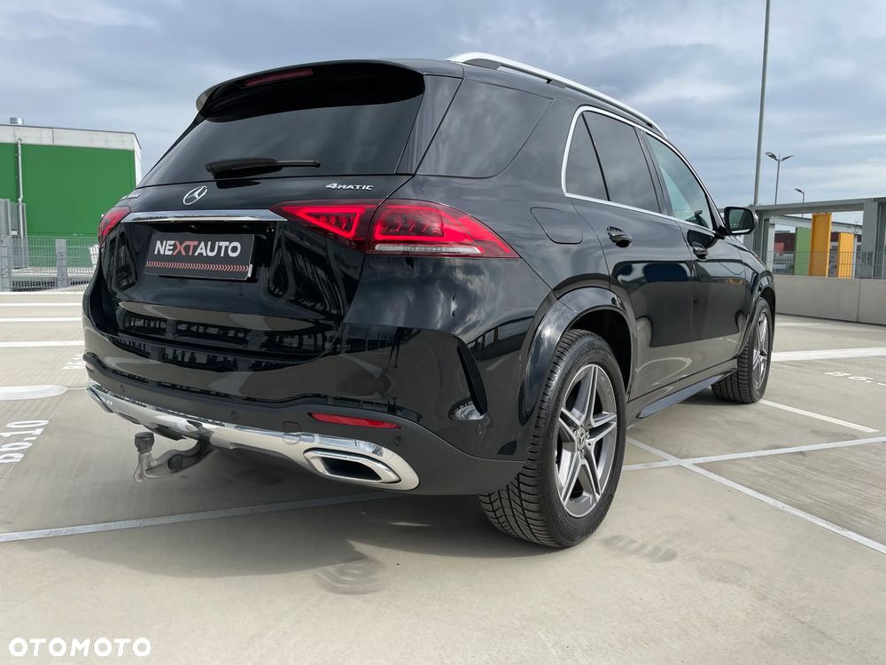 Mercedes-Benz GLE 300 d 4Matic 9G-TRONIC AMG Line - 11