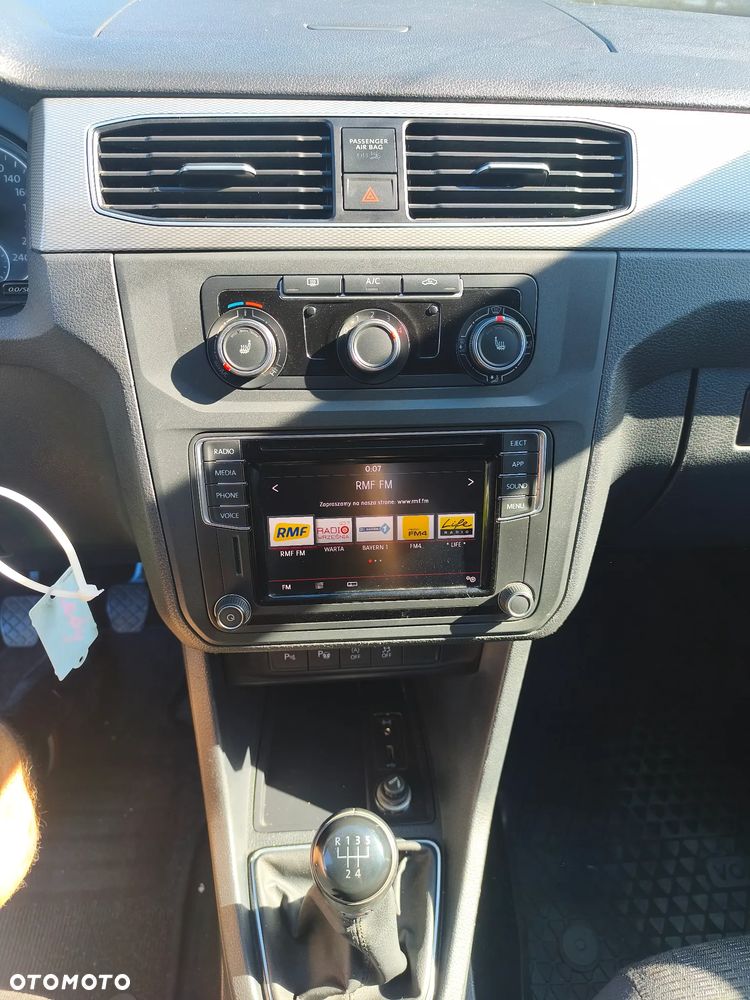 Volkswagen Caddy - 29