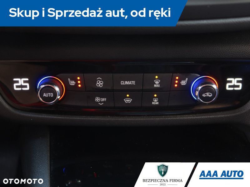 Opel Insignia - 15