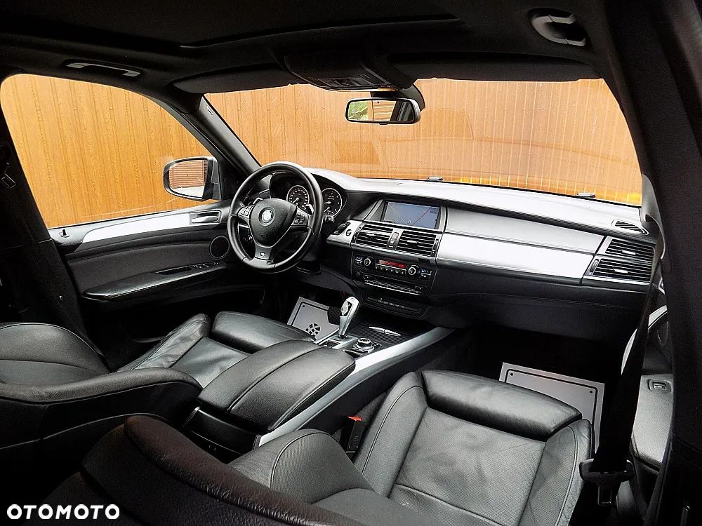 BMW X5 M M50d Sport-Aut - 25