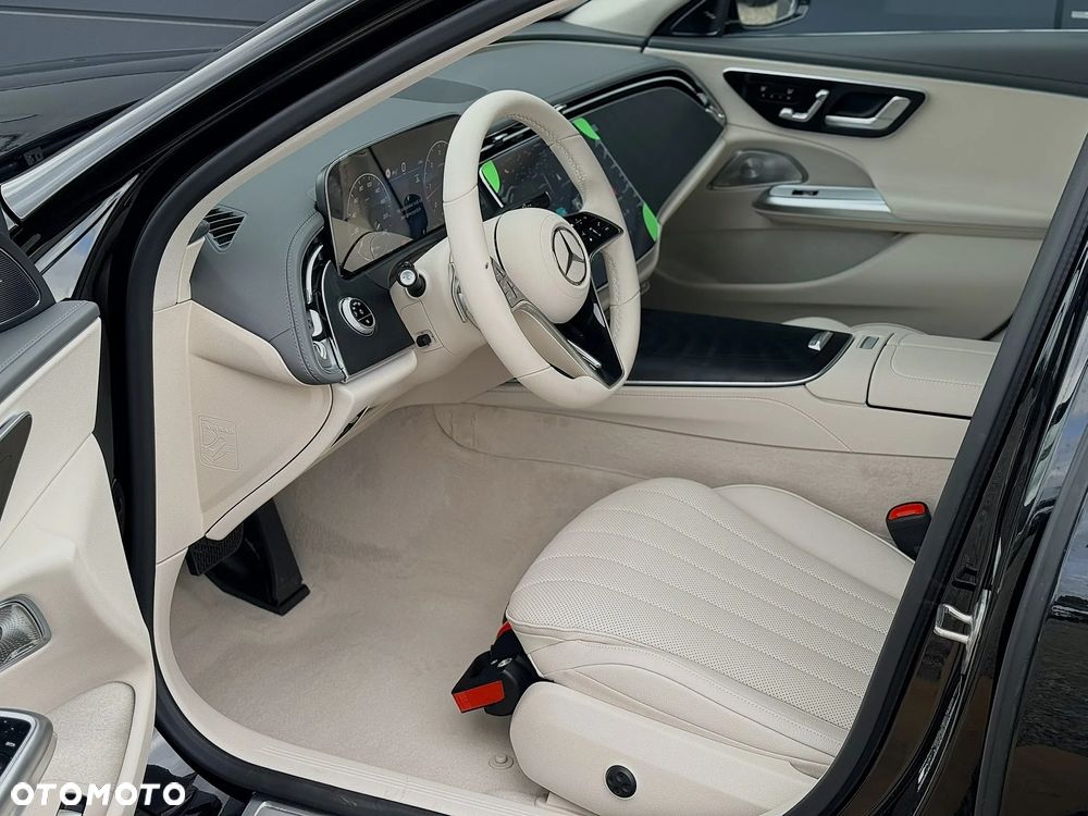 Mercedes-Benz Klasa E 220 d mHEV 4-Matic Exclusive 9G-Tronic - 11