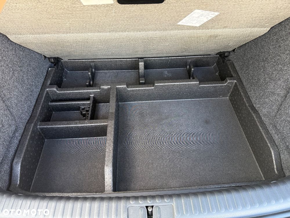 Volkswagen Tiguan - 6