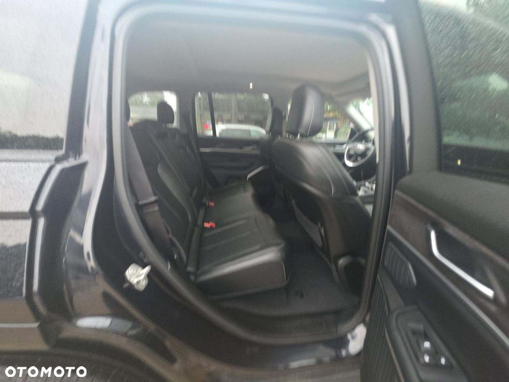 Jeep Grand Cherokee - 15