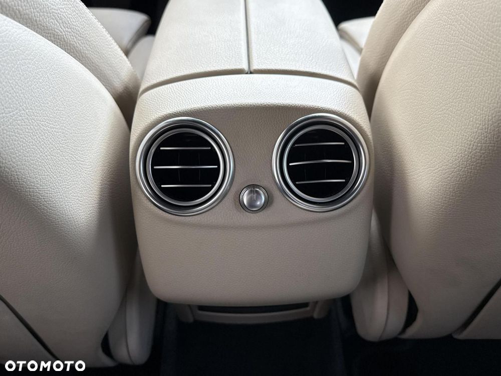 Mercedes-Benz GLC - 17