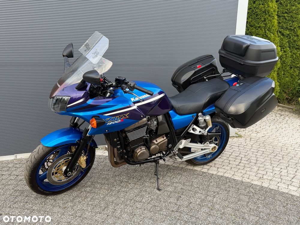 Kawasaki ZRX - 14