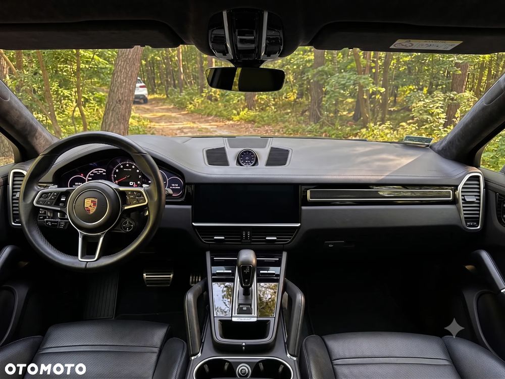 Porsche Cayenne - 7