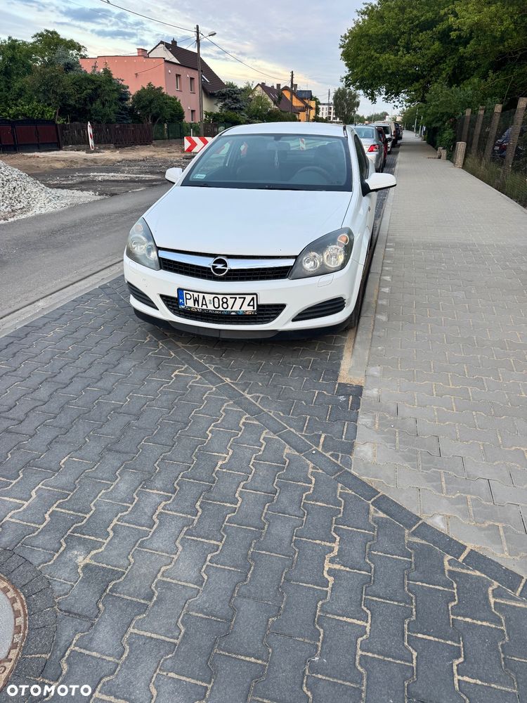 Opel Astra 1.4 Enjoy - 1